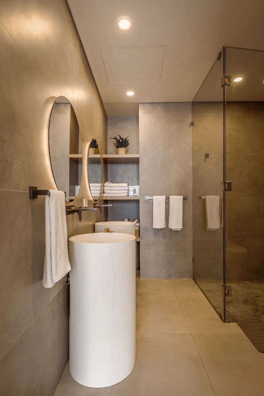 Bathroom layout and fittings
